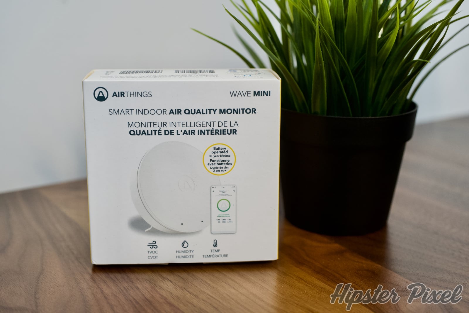 AirThings Wave Mini, Tiny Air Quality Monitor With Mold Risk Indication [Review]