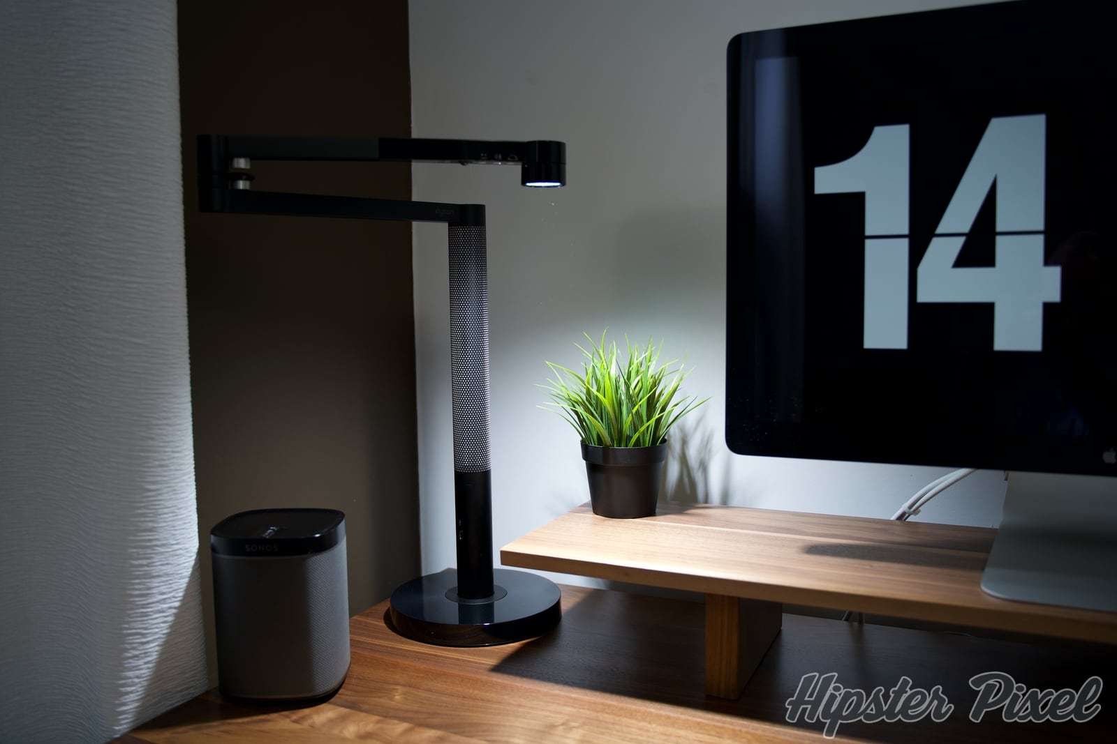 dyson lightcycle morph desk