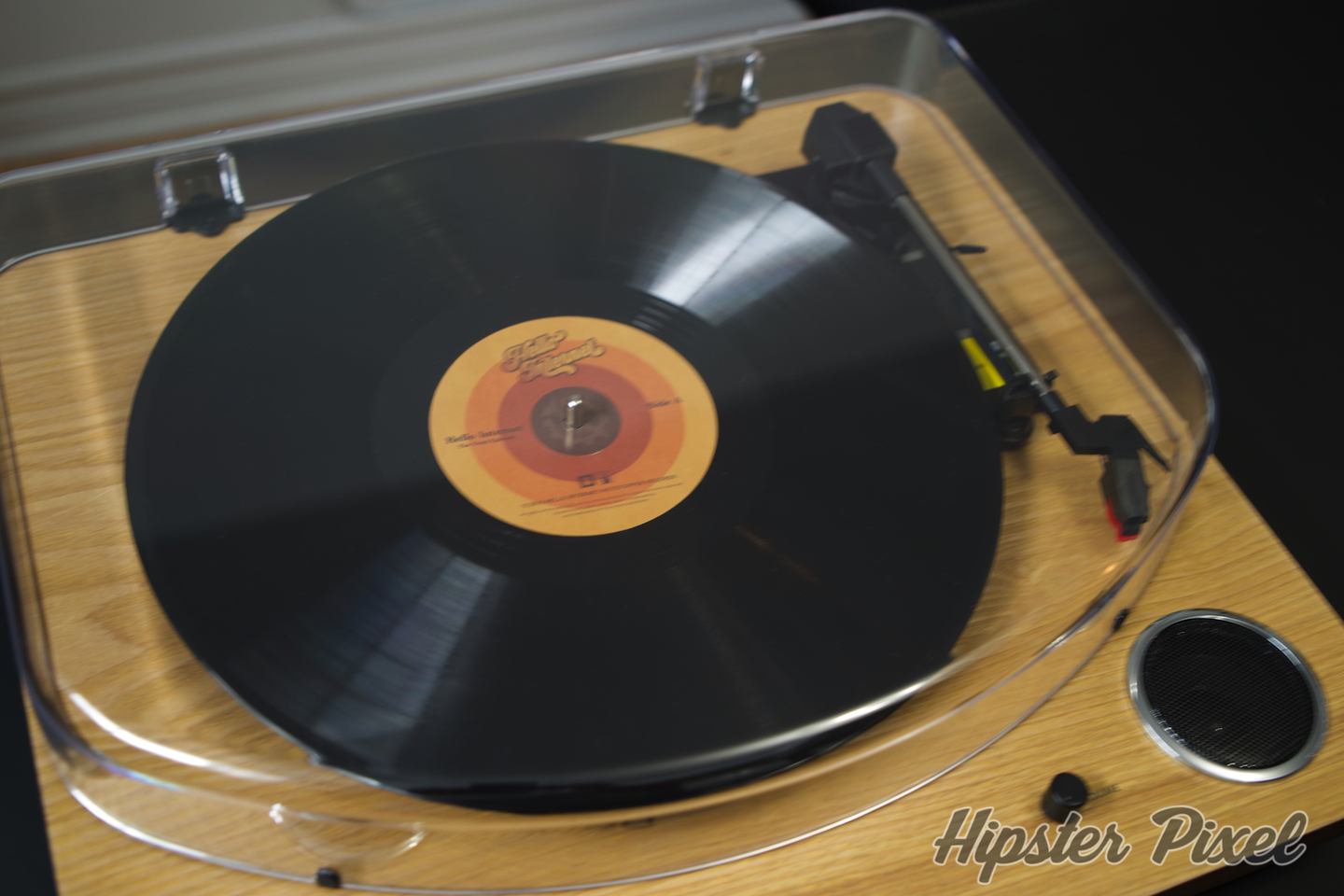 Max LP Turntable