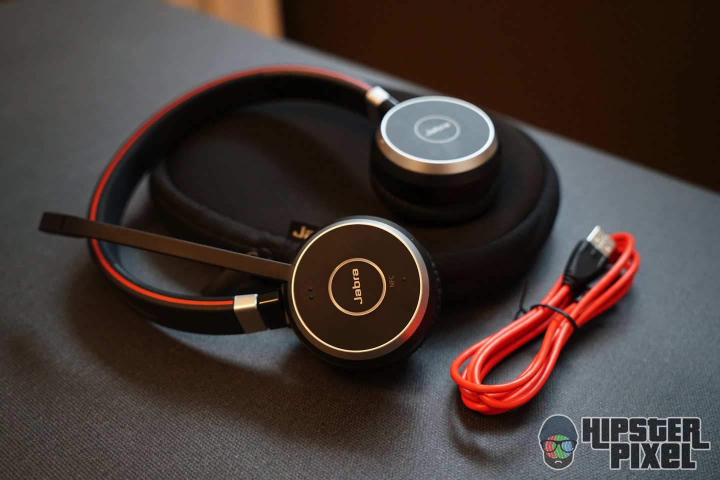 Jabra Evolve2 65 Wireless Review - RTINGS.com