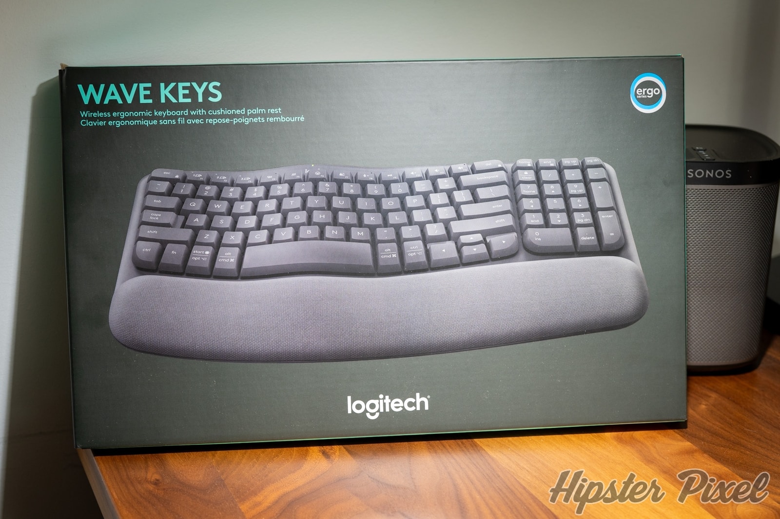 Logitech Wave Keys, a New Innovative Ergonomic Keyboard [Review]